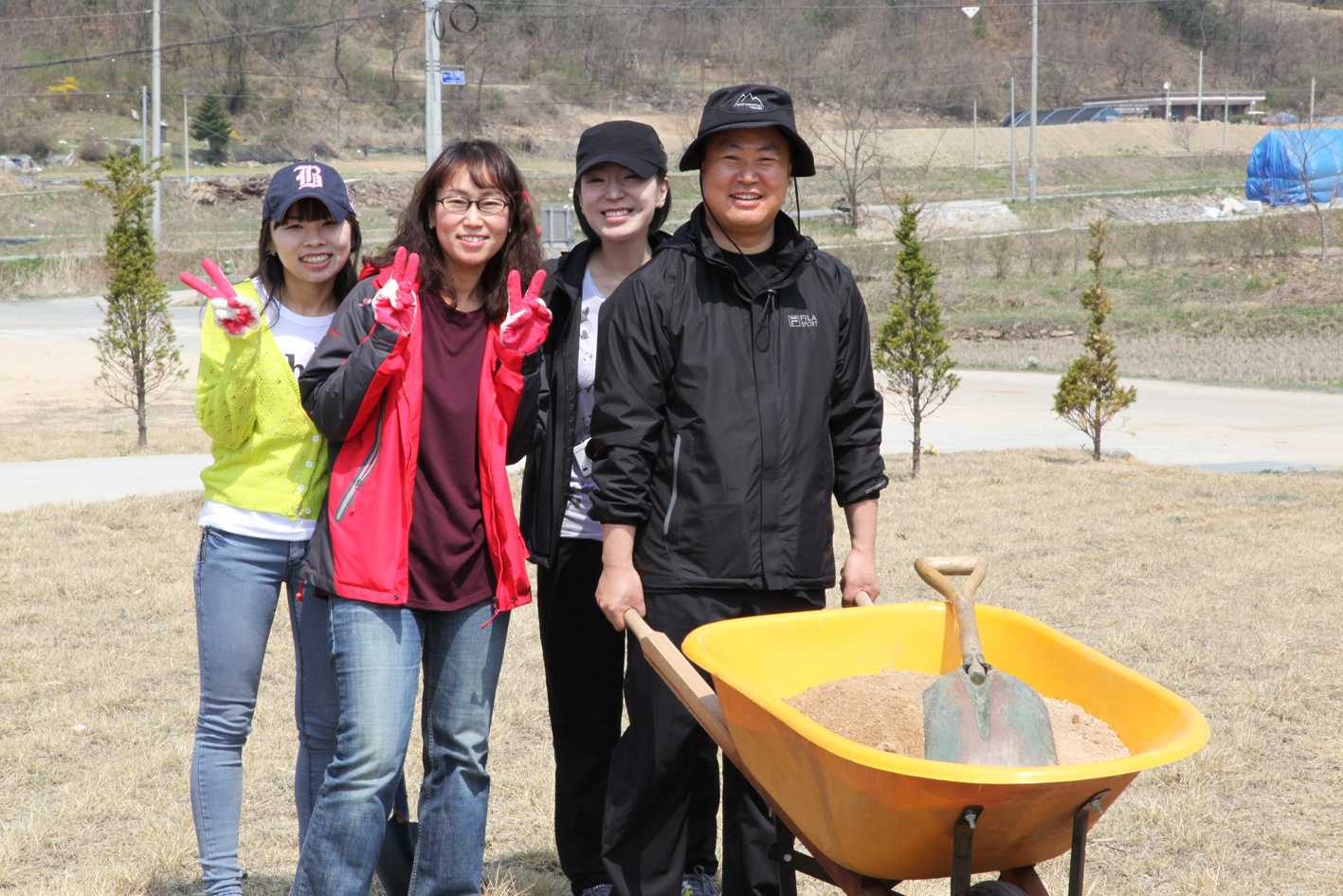구둔마을 1사1촌 봉사활동